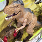دایناسور کنترلی مدل Dinosaur Planet کد 61102، دایناسور بخار ساز و صدادار با قابلیت روشن شدن چشم ها - Image 5
